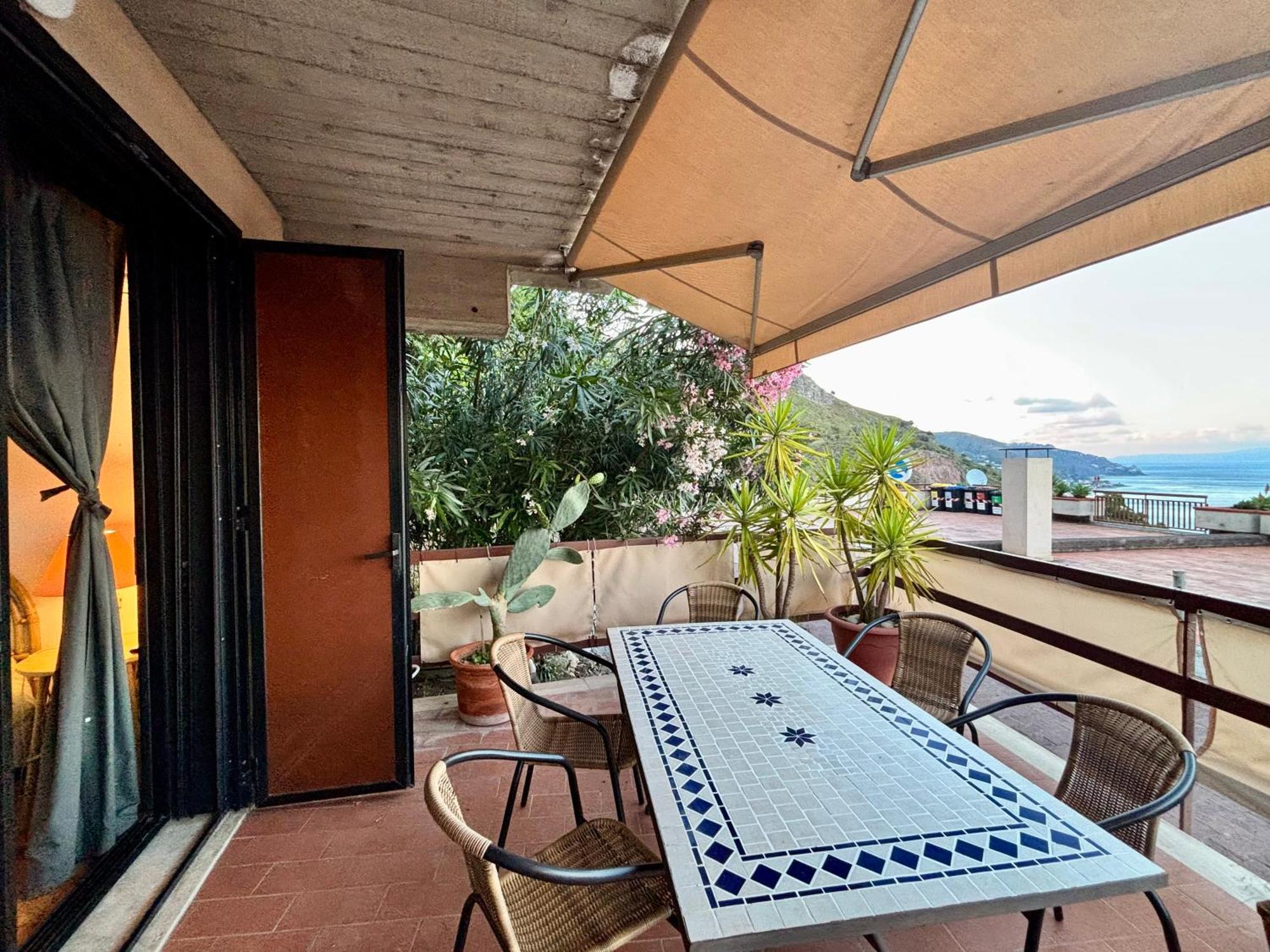 陶尔米纳Mara'S House, 10 Minuti A Piedi Dal Centro, Parcheggio Privato公寓 外观 照片